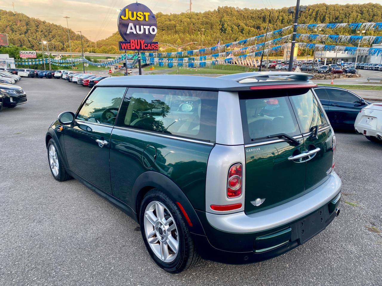 Used 2012 MINI Cooper Clubman FWD image 5
