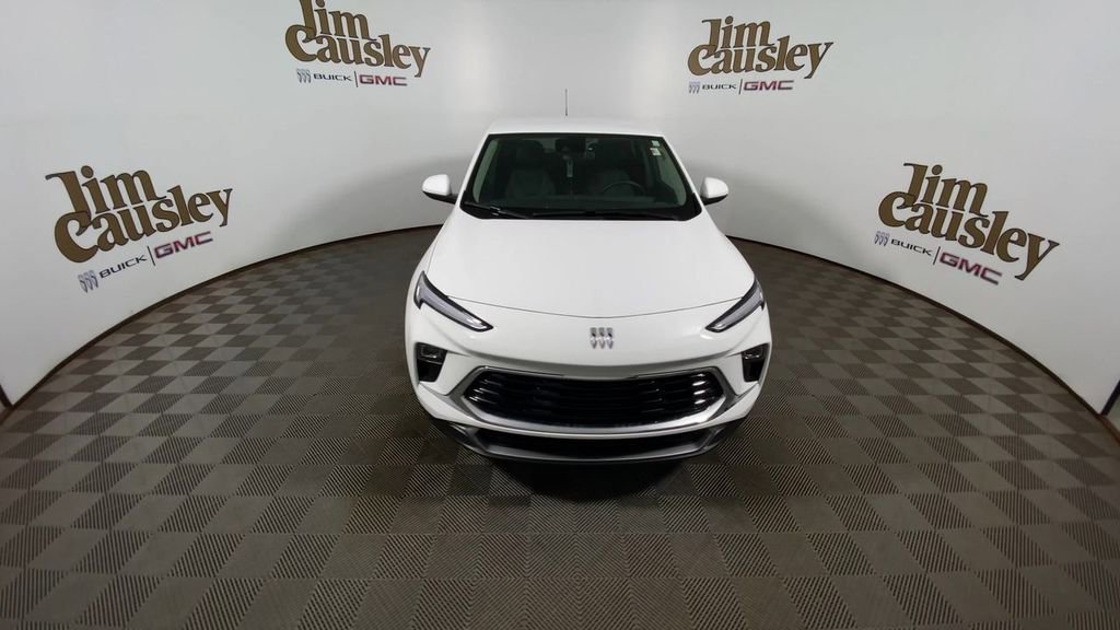 Certified 2024 Buick Encore GX Preferred w/ Comfort Package AWD/4WD image 3