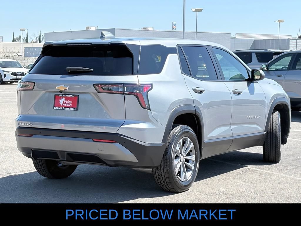 Used 2025 Chevrolet Equinox LT FWD image 5