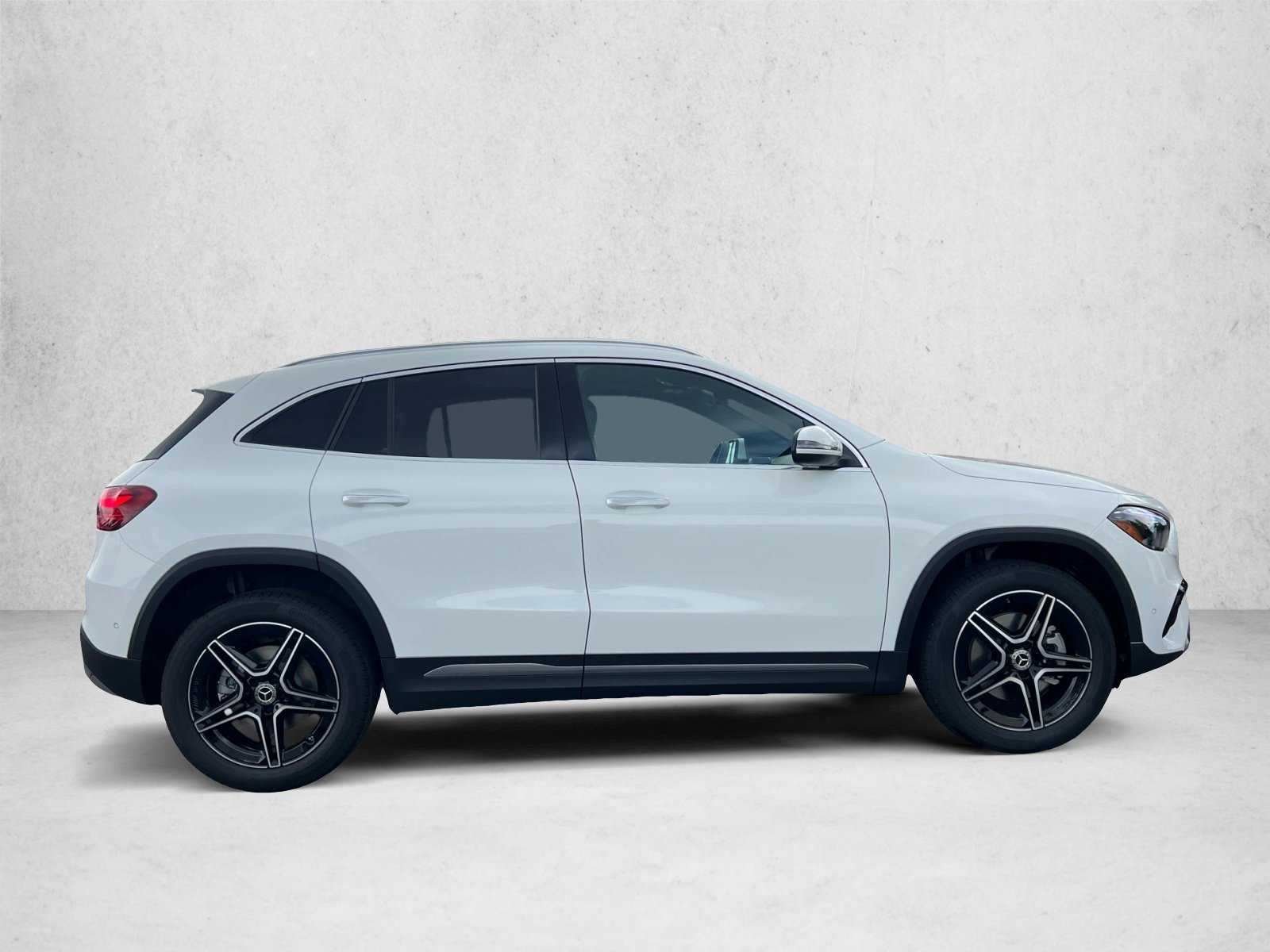 New 2026 Mercedes-Benz GLA 250 4MATIC image 4