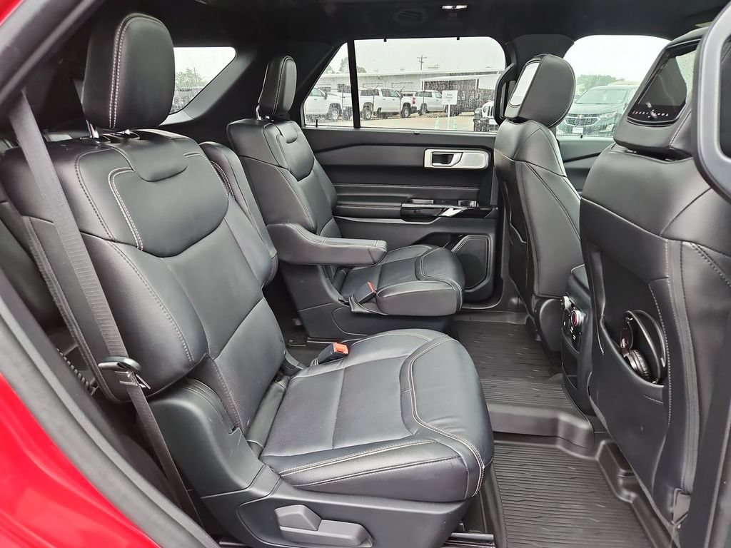 Used 2021 Ford Explorer ST w/ Equipment Group 401A AWD/4WD image 28