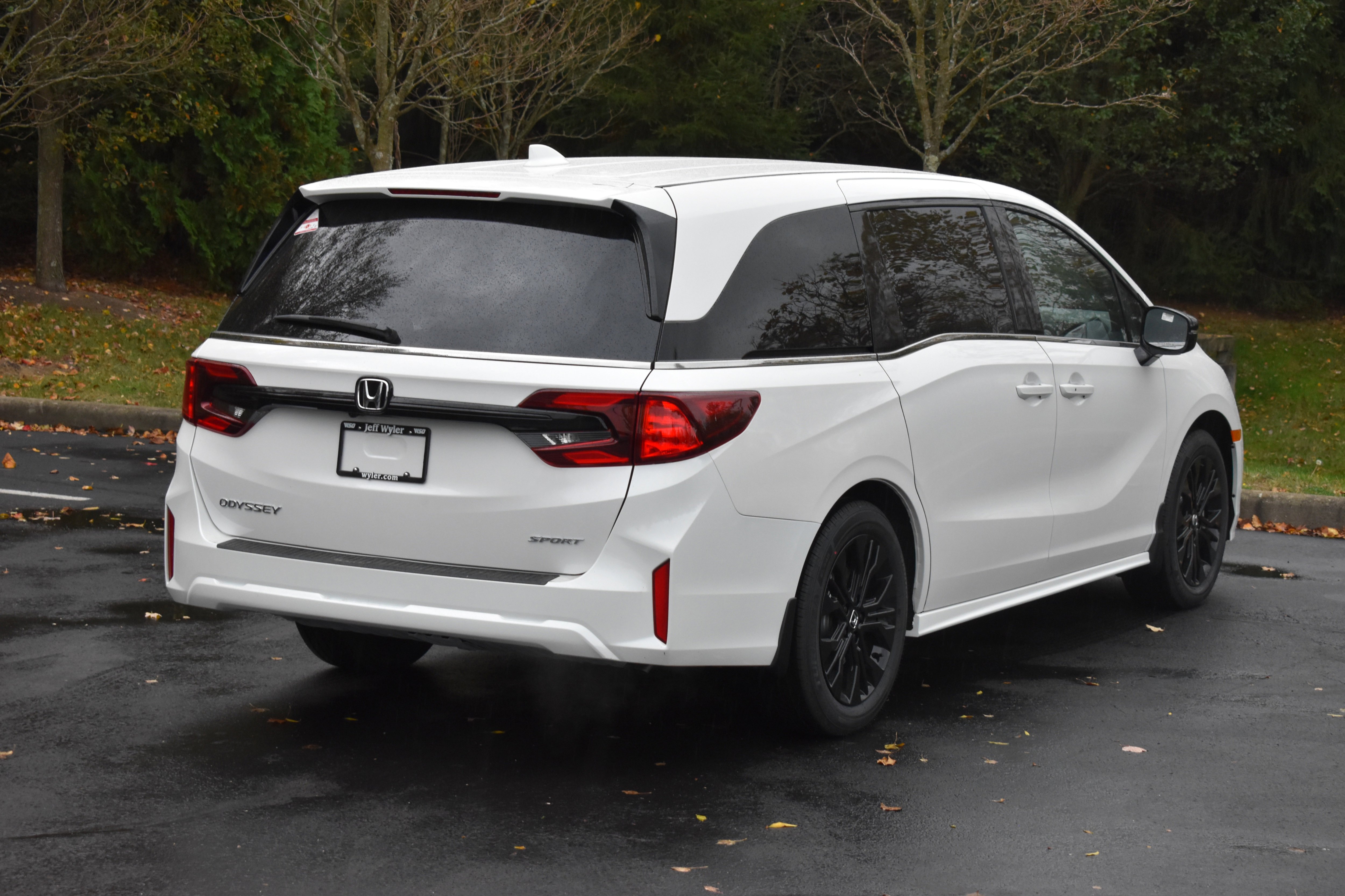 New 2026 Honda Odyssey Sport-L image 8