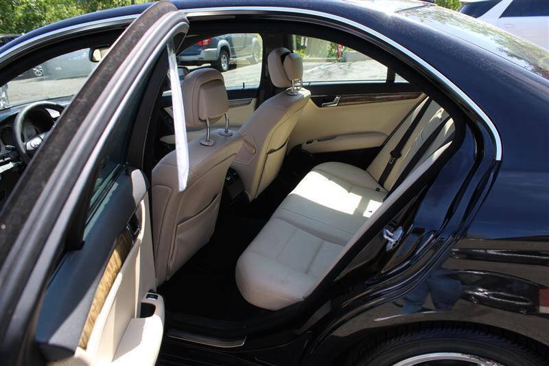 Used 2008 Mercedes-Benz C 350 Sport image 22