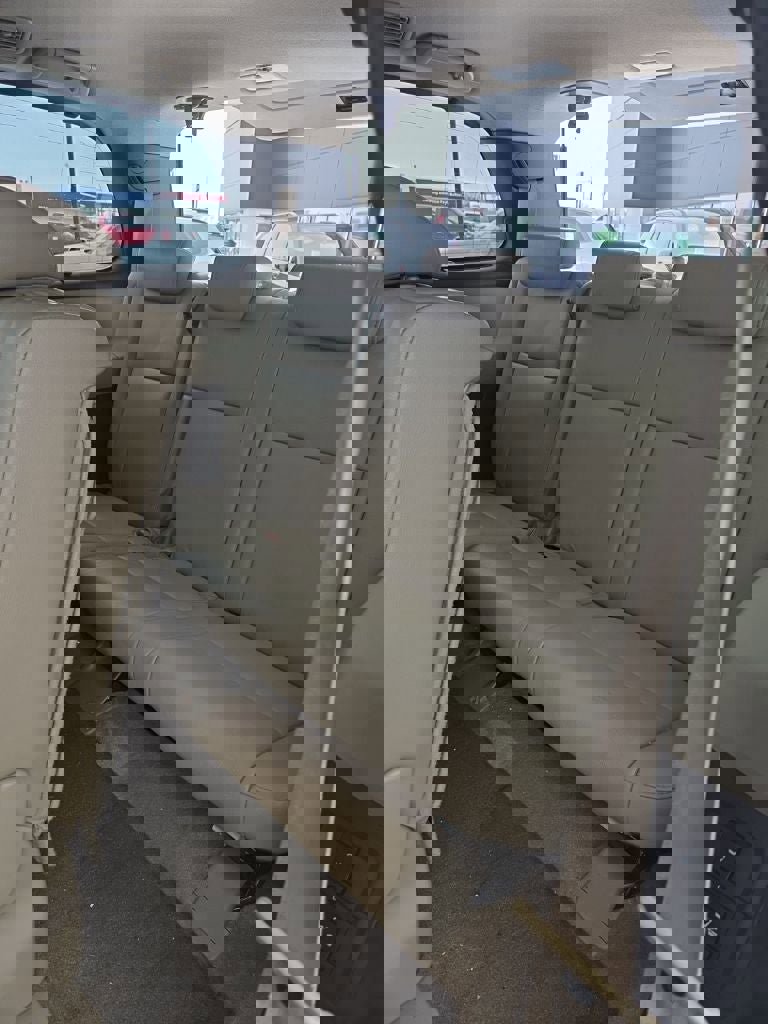 Used 2011 Toyota Sequoia Limited image 29