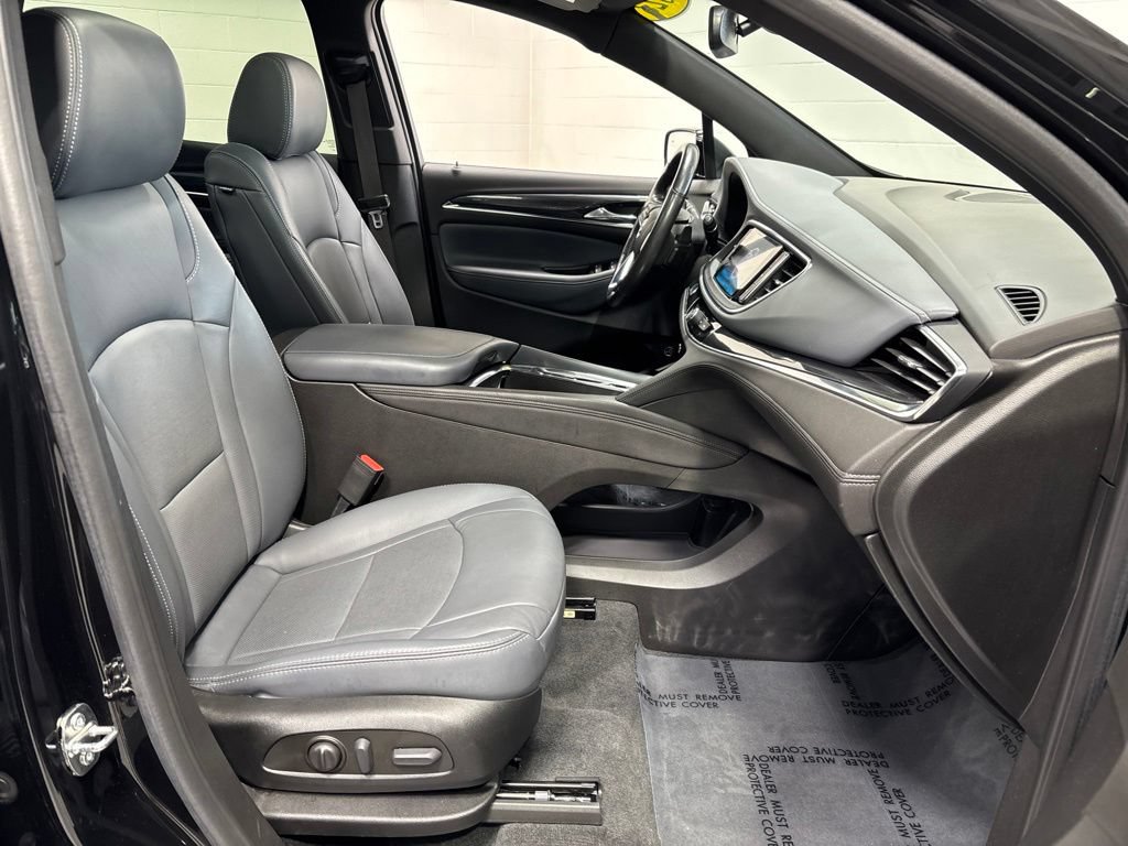 Used 2023 Buick Enclave Essence w/ Experience Buick Package AWD/4WD image 11