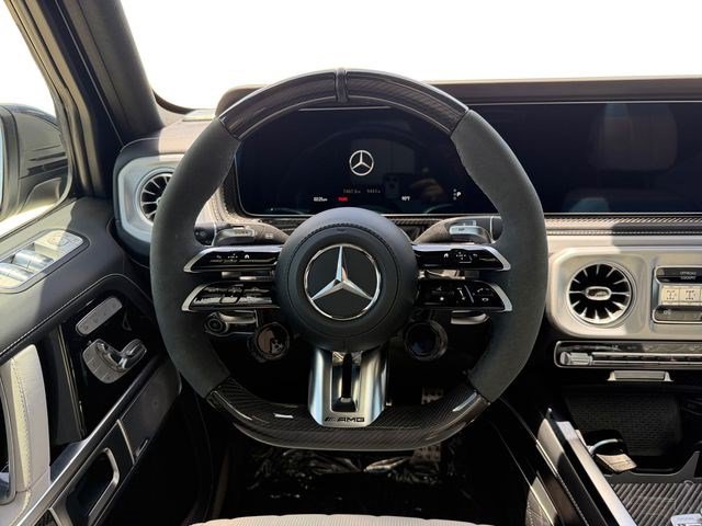Used 2025 Mercedes-Benz G 63 AMG 4MATIC image 13