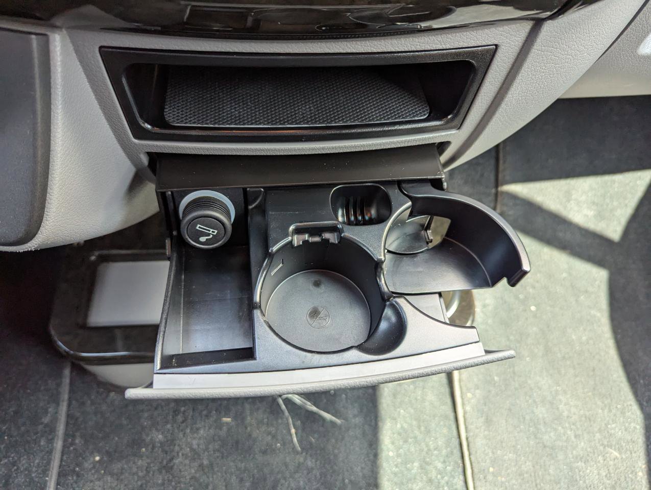 Used 2017 Mercedes-Benz Sprinter 2500 image 24