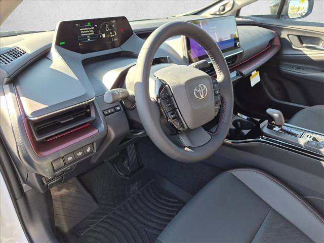 New 2026 Toyota Prius Plug-In Hybrid FWD image 3