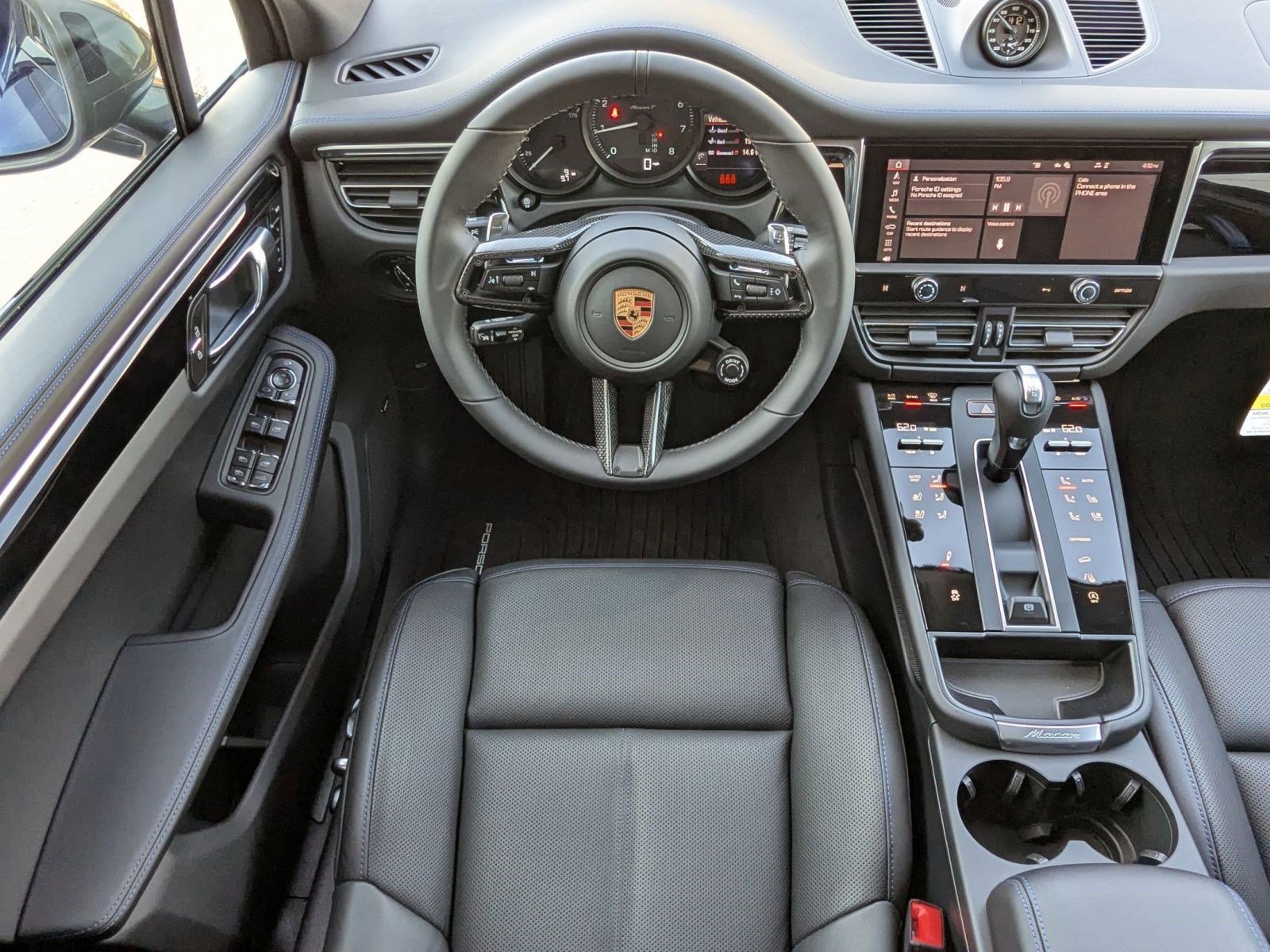 New 2026 Porsche Macan Turbo image 15