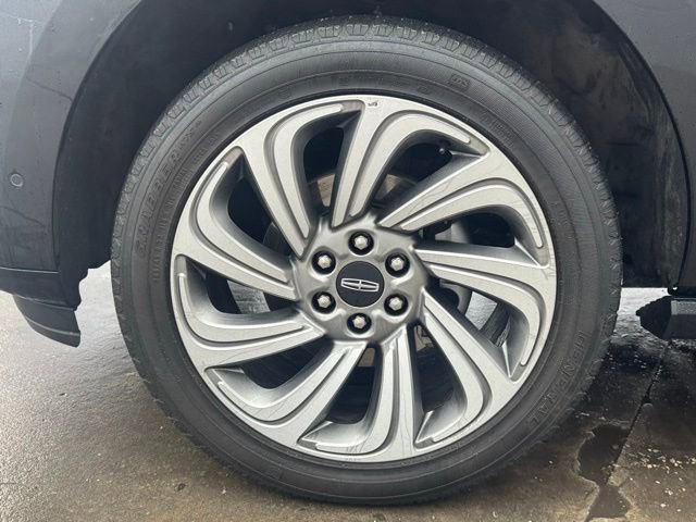 Used 2024 Lincoln Navigator Reserve image 9