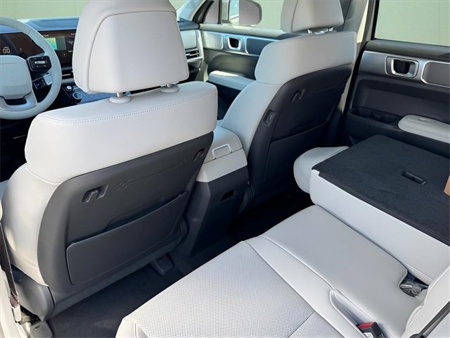 New 2026 Hyundai Santa Fe SEL image 13