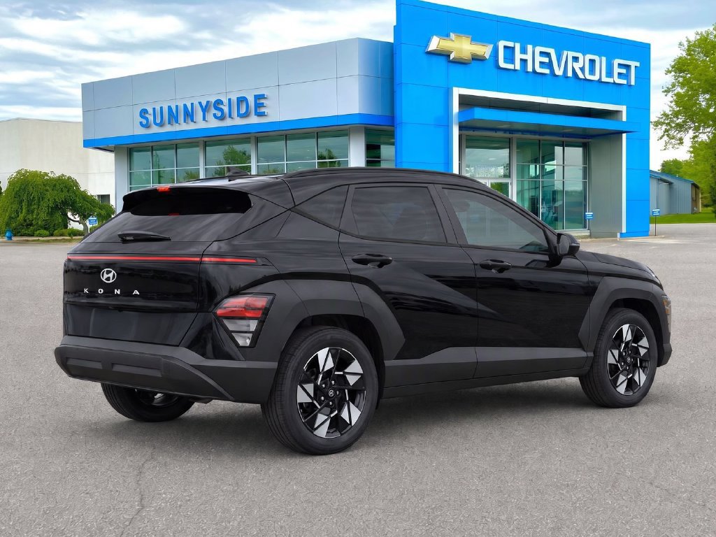 Used 2024 Hyundai Kona SEL w/ Convenience Package AWD/4WD image 7