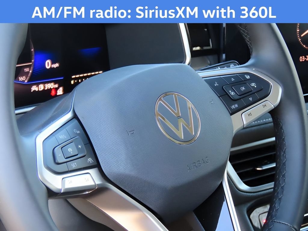 New 2025 Volkswagen Taos SE AWD/4WD image 4