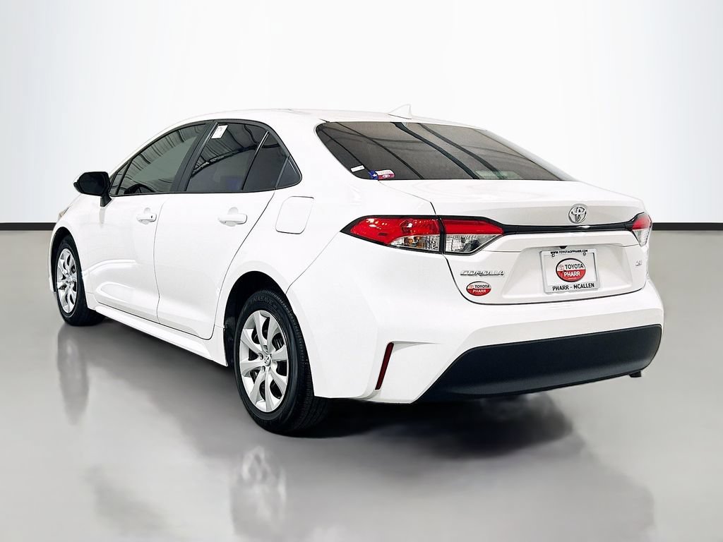 Used 2025 Toyota Corolla LE FWD image 6