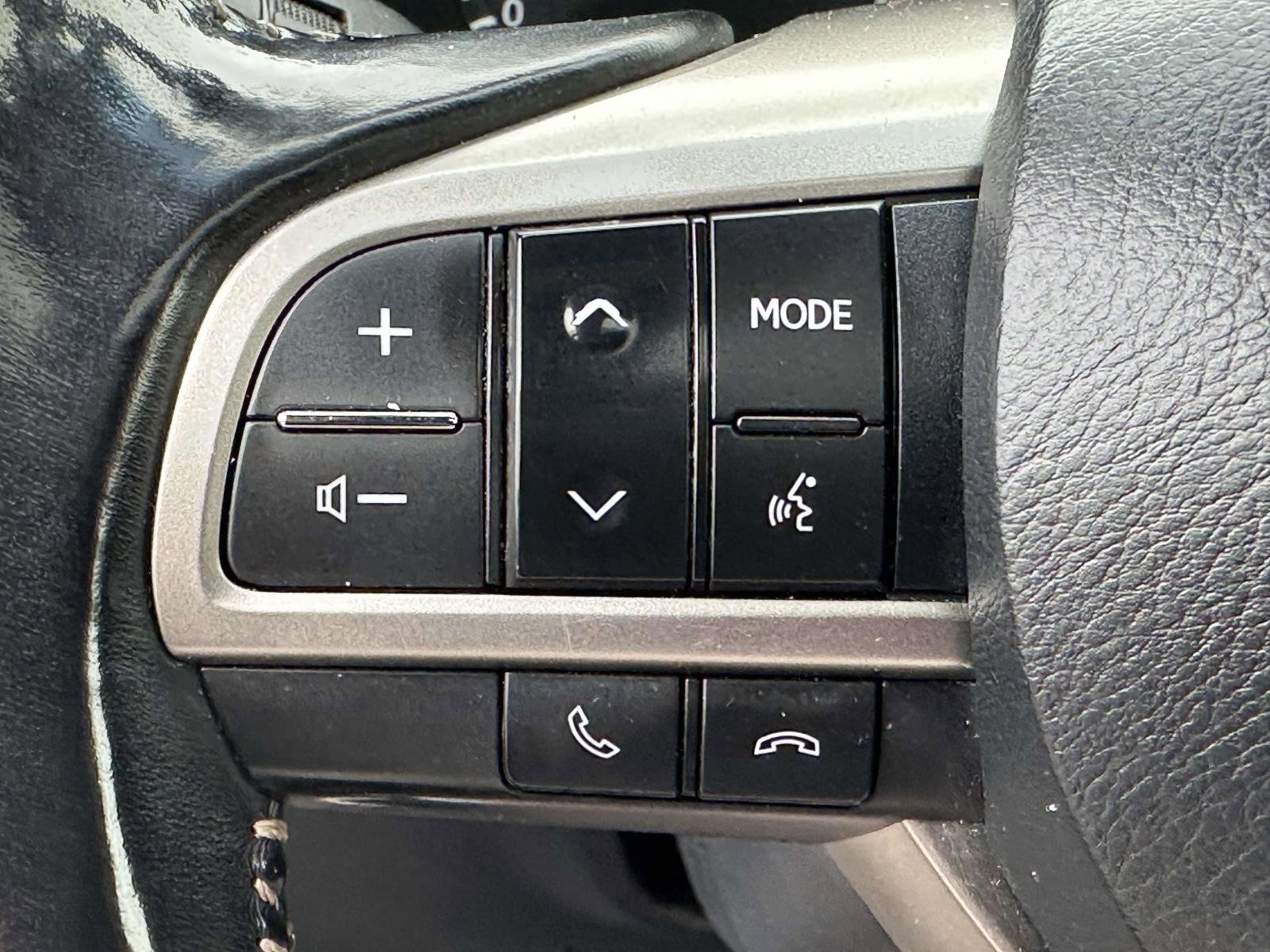 Used 2020 Lexus GX 460 Premium w/ Premium Package image 22