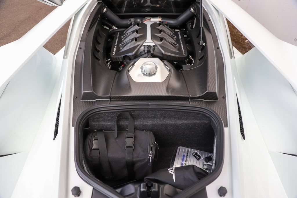 Used 2017 Ford GT RWD image 71