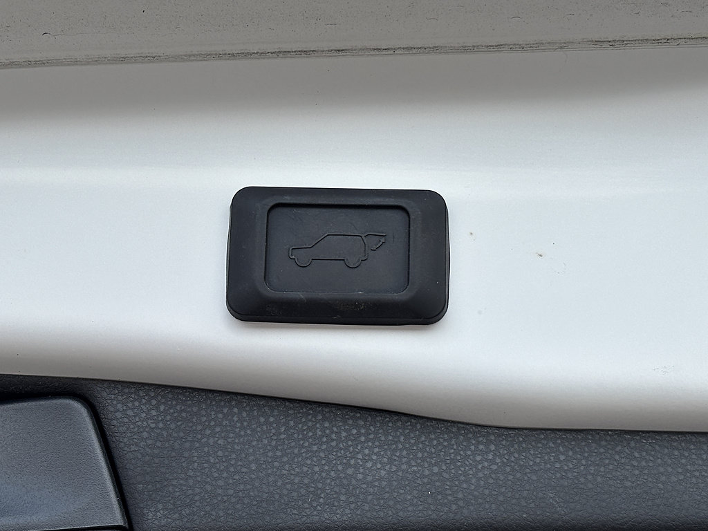 Certified 2025 Toyota RAV4 XLE Premium FWD image 7
