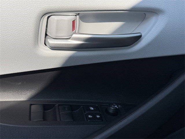 New 2026 Toyota Corolla SE FWD image 21