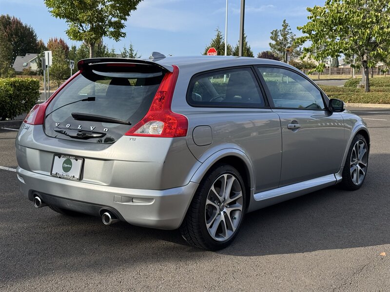 Used 2009 Volvo C30 T5 R-Design FWD image 5
