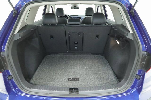 Certified 2022 Volkswagen Taos SE w/ Panoramic Sunroof Package image 39