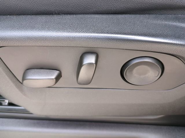 Certified 2022 Chevrolet Suburban High Country image 21
