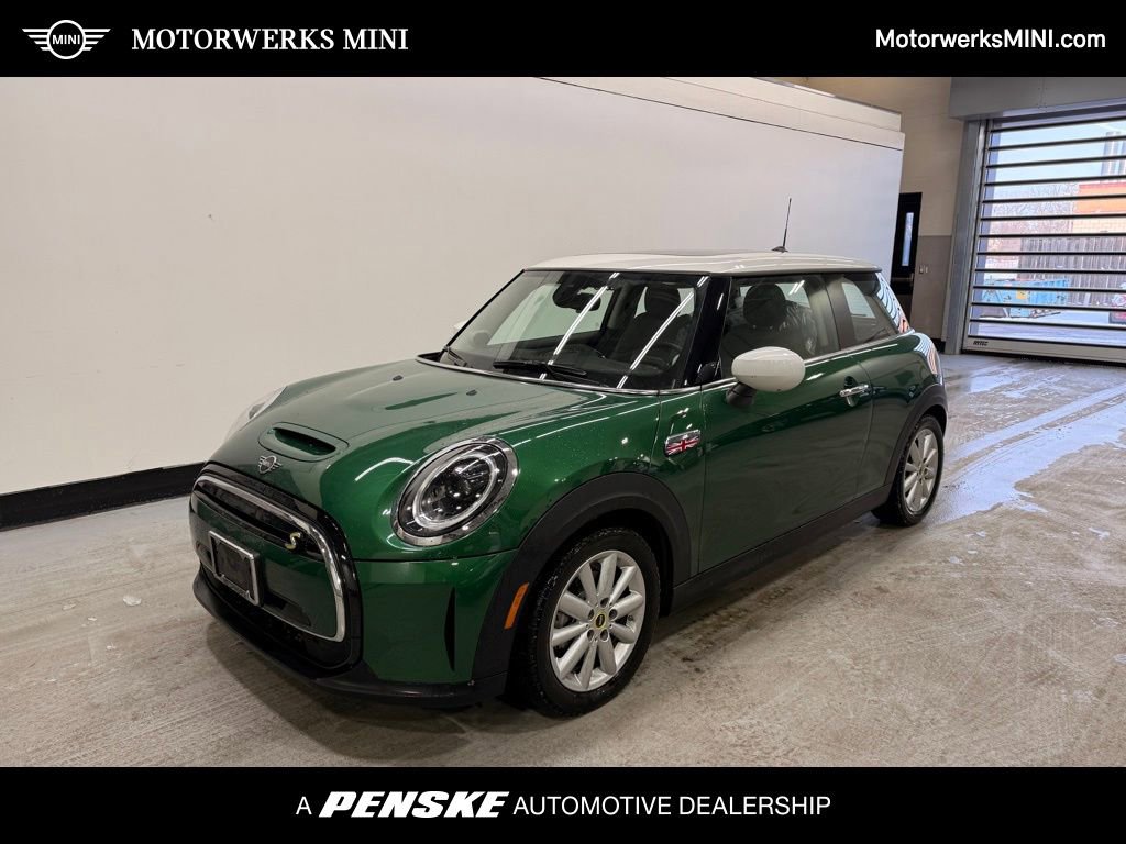 Certified 2022 MINI Cooper SE image 1