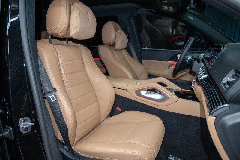 New 2026 Mercedes-Benz GLE 580 4MATIC image 13