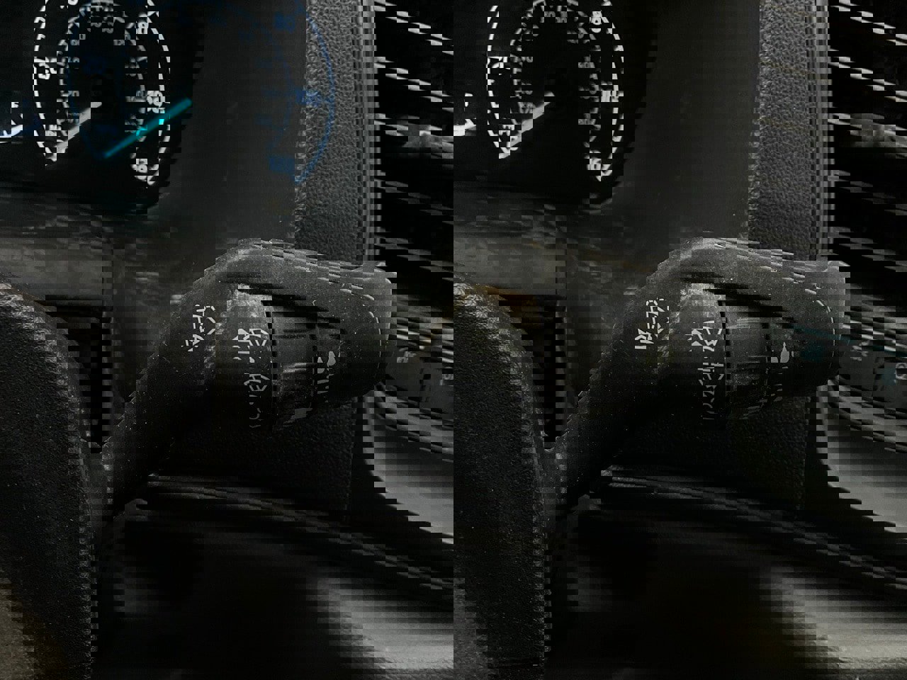 Used 2022 Ford Transit 350 DRW image 28