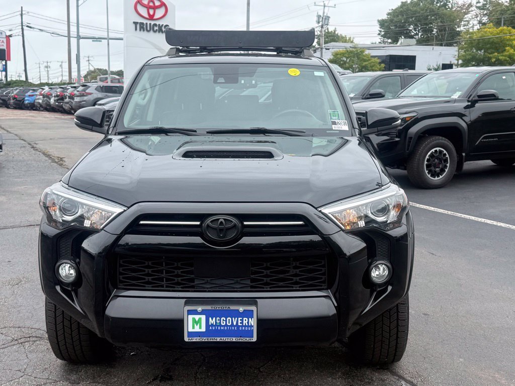 Certified 2020 Toyota 4Runner Venture w/ Moonroof Package AWD/4WD image 13