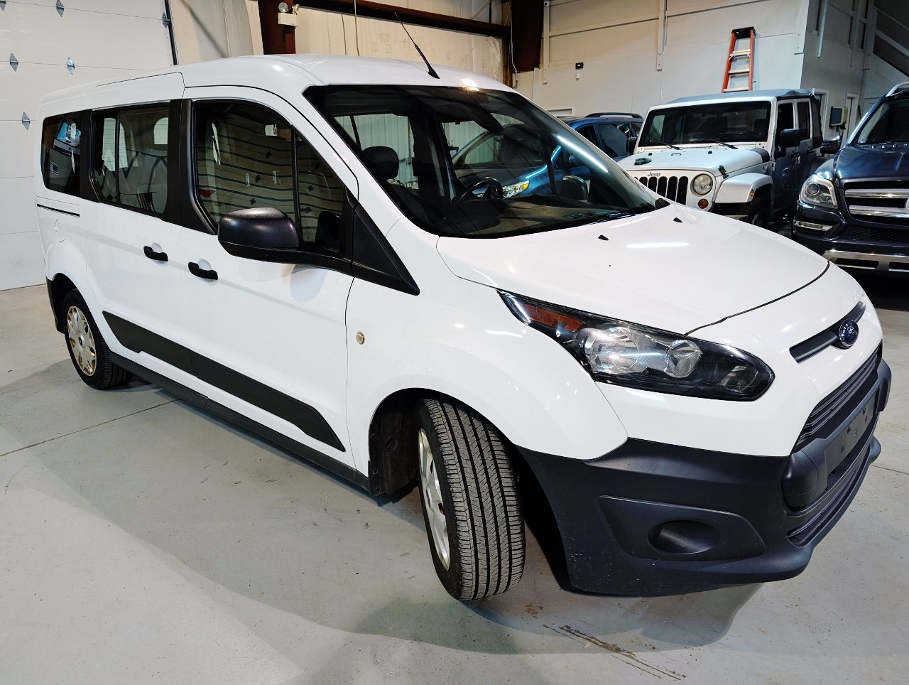 Used 2018 Ford Transit Connect XL FWD image 9