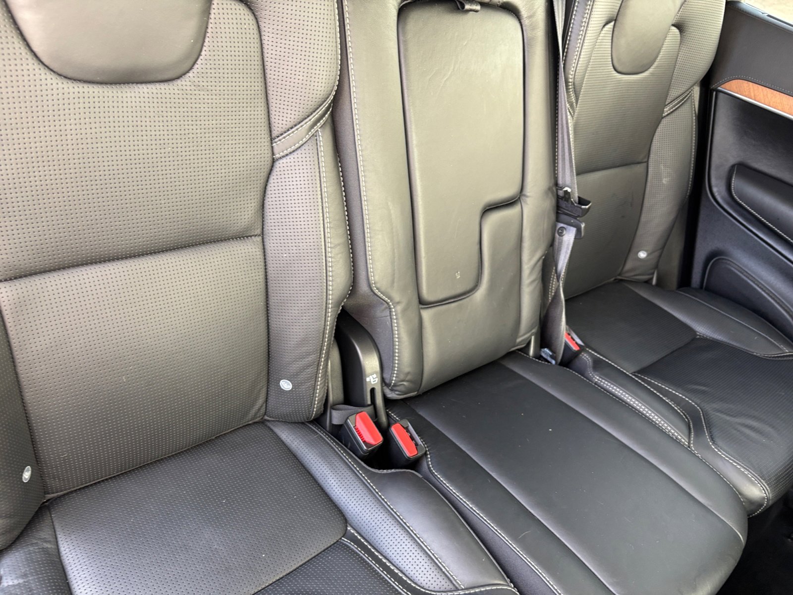 Used 2019 Volvo XC90 T6 Inscription w/ Luxury Package image 18