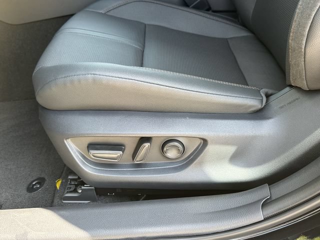 Used 2026 Toyota Camry XLE FWD image 28