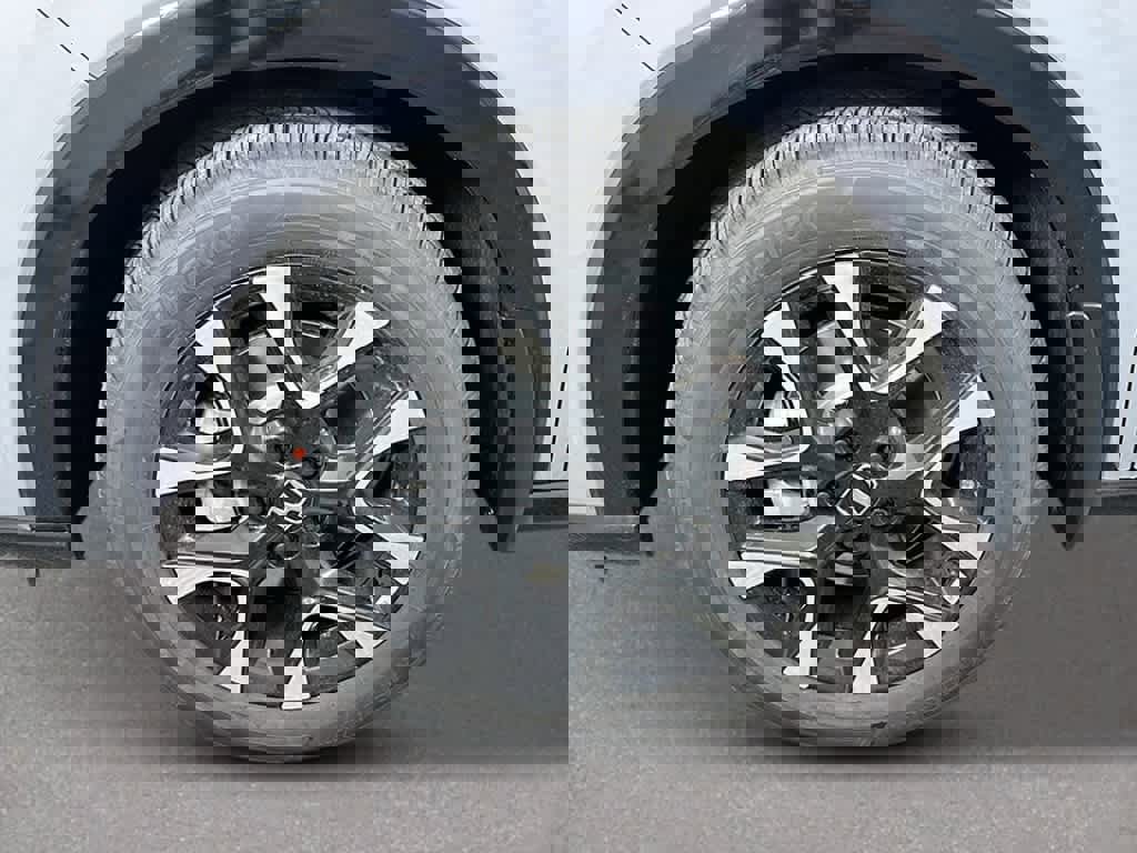 New 2027 Honda HR-V EX-L image 8