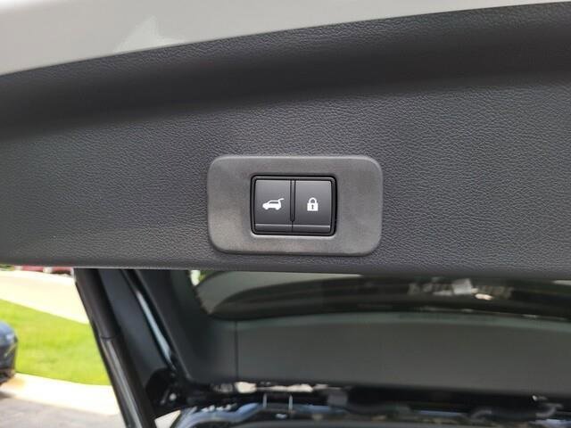 New 2025 Nissan Murano SL image 9