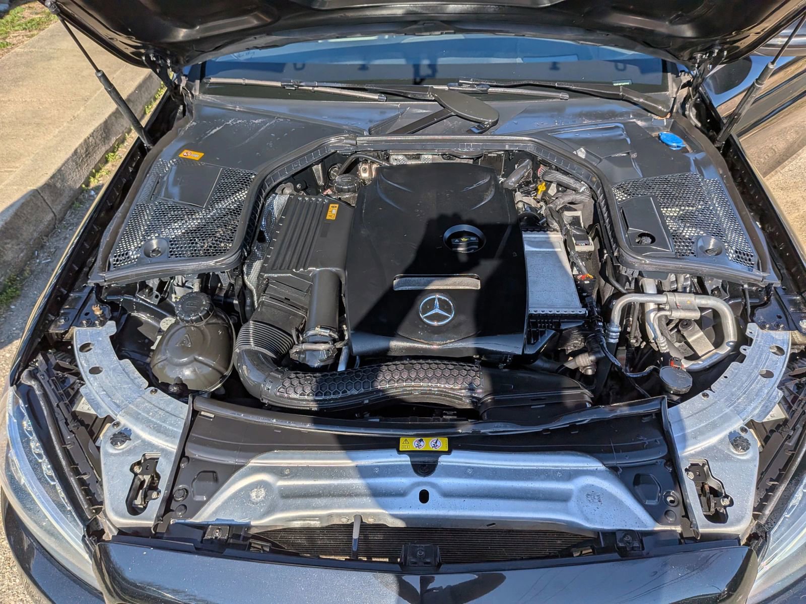 Used 2016 Mercedes-Benz C 300 4MATIC Sedan w/ Multimedia Package image 21