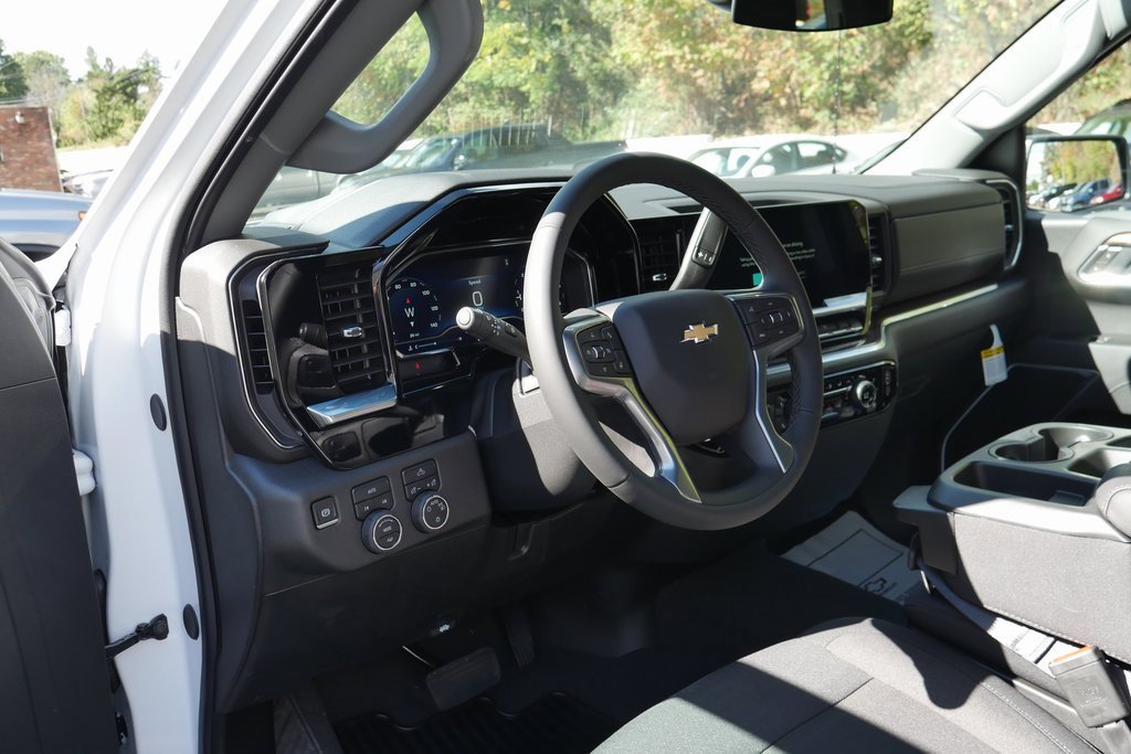 New 2025 Chevrolet Silverado 1500 LT image 10