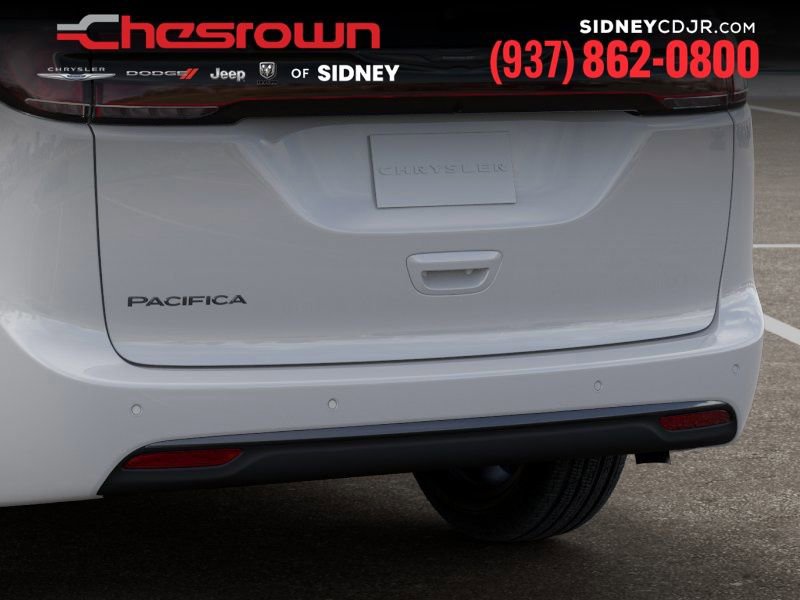 New 2026 Chrysler Pacifica Select image 13