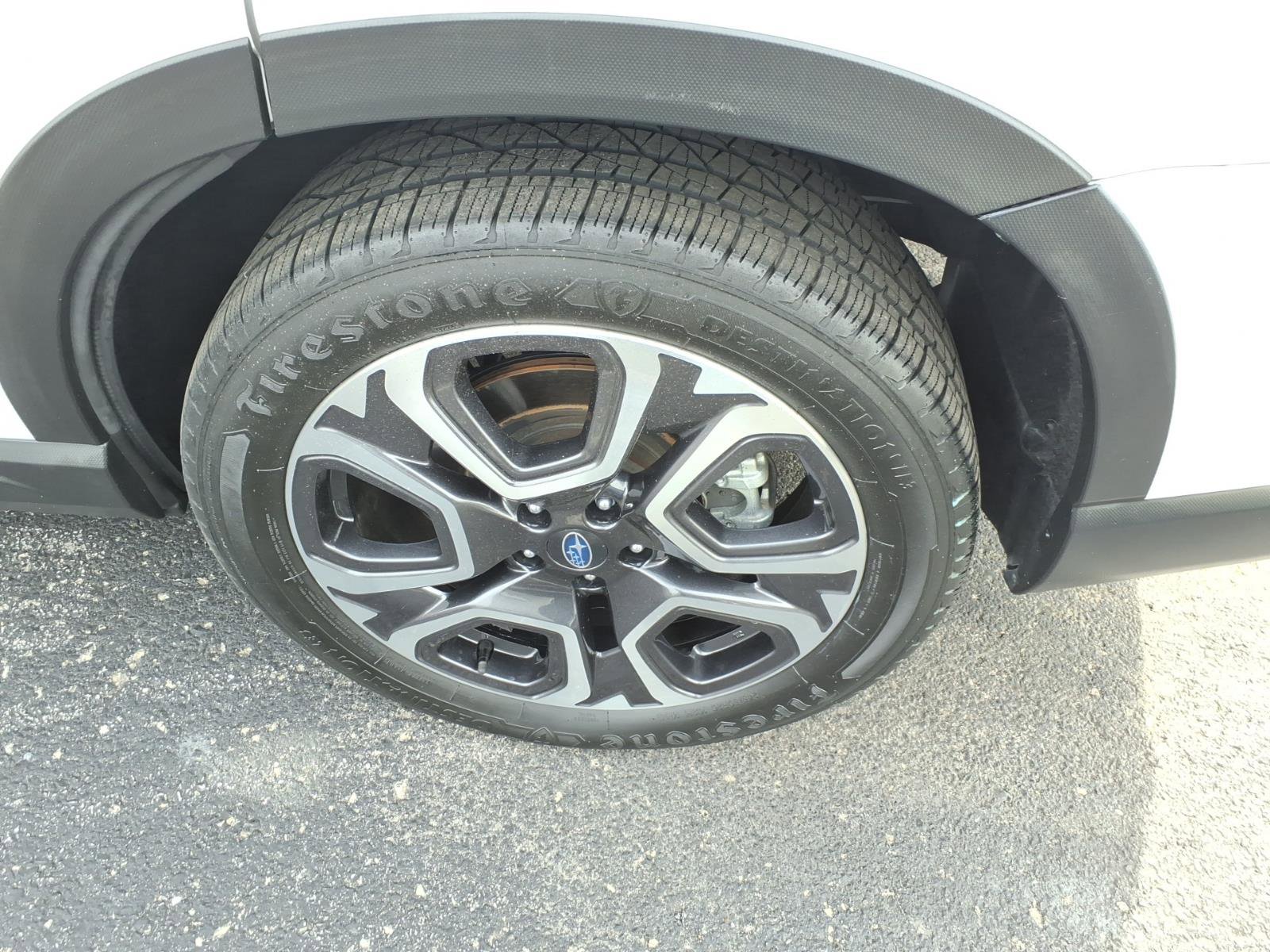 Used 2023 Subaru Ascent Limited image 9