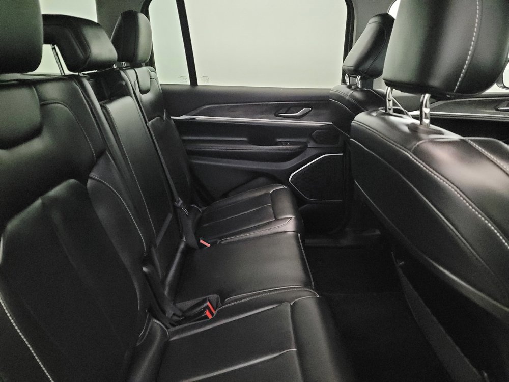 Used 2021 Jeep Grand Cherokee L Limited w/ MOPAR Finishing Package image 19