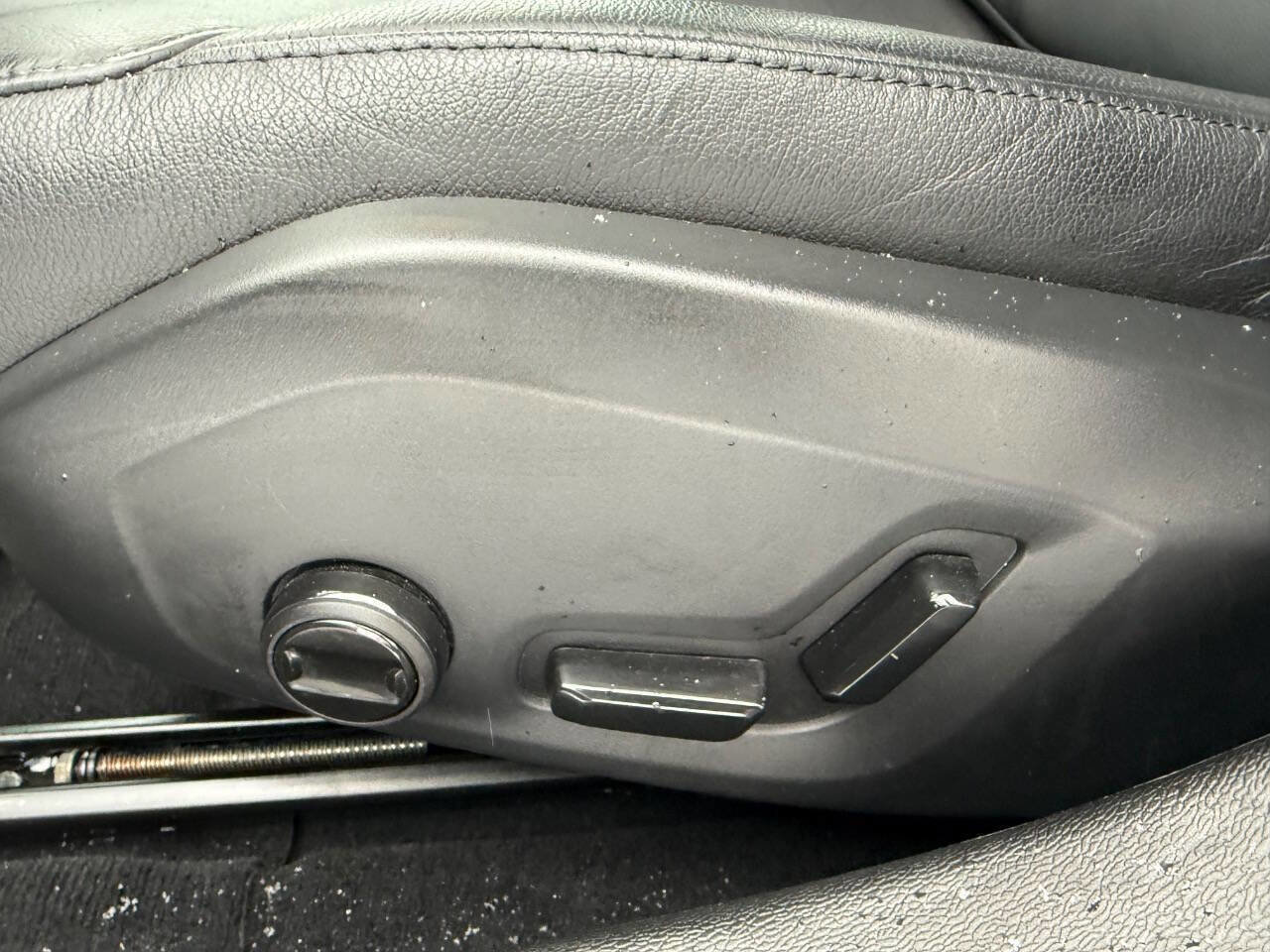 Used 2025 Volvo S60 B5 Core image 18