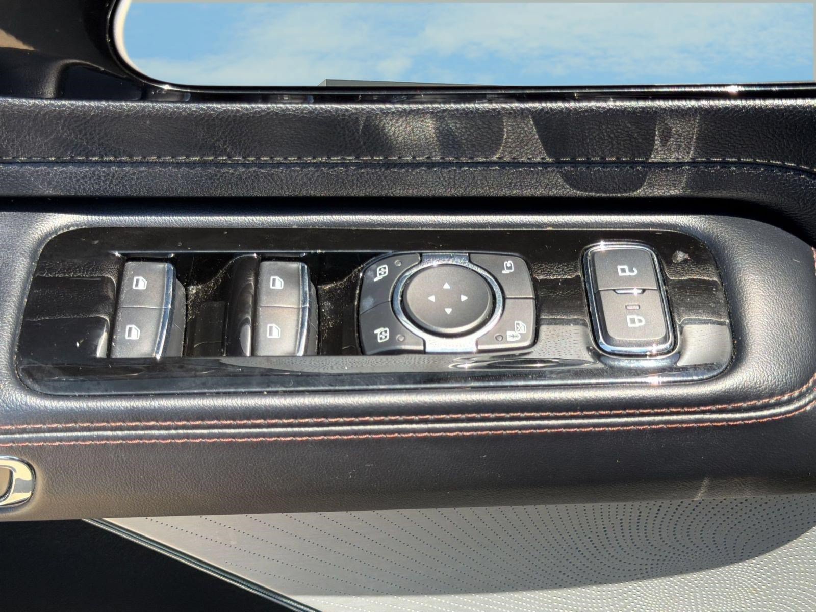 Used 2022 Lincoln Aviator Reserve w/ Equipment Group 201A RWD image 14