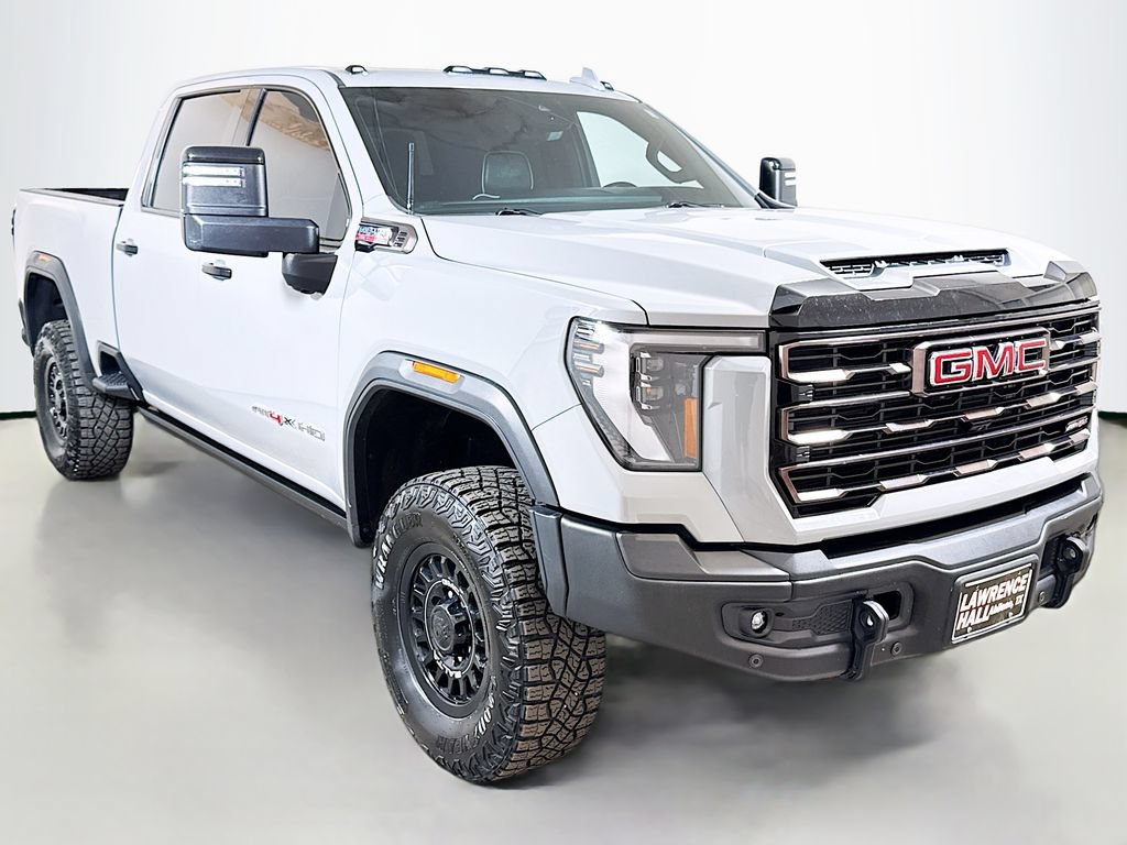 Used 2025 GMC Sierra 2500 AT4X w/ AT4X AEV Edition AWD/4WD image 3