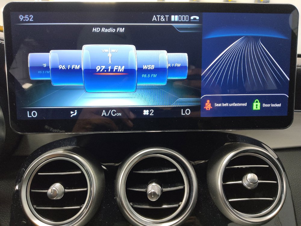 Used 2015 Mercedes-Benz C 400 4MATIC w/ Hands-Free Access Package image 25