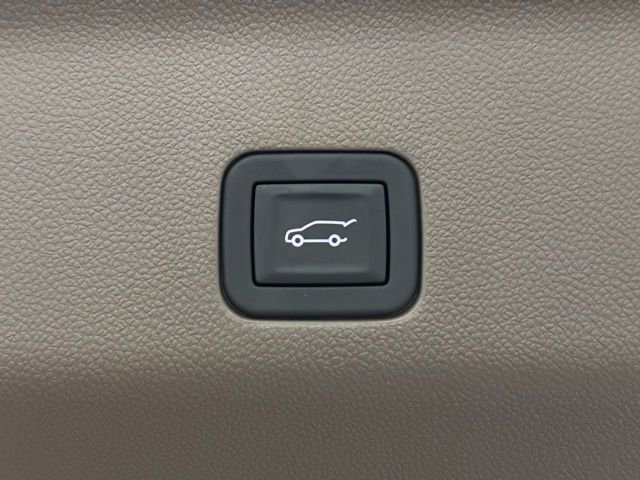 New 2026 GMC Yukon Denali w/ Denali Reserve Package image 14