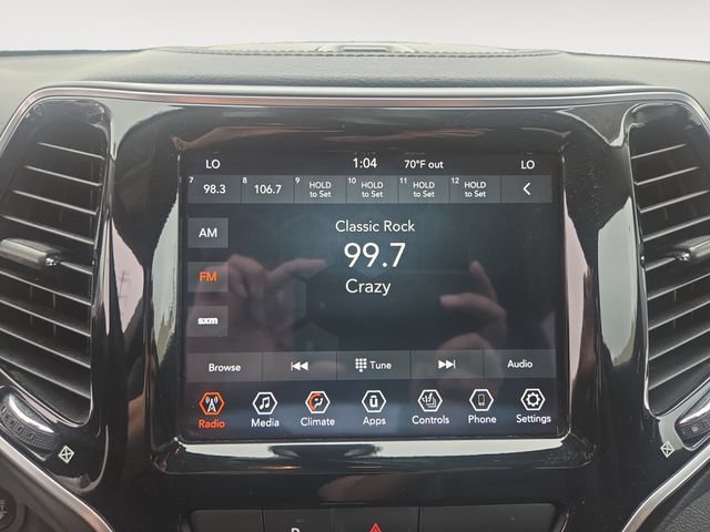 Used 2020 Jeep Cherokee Limited AWD/4WD image 22