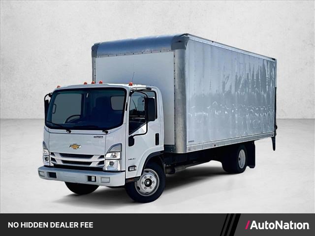Used 2024 Chevrolet Low Cab Forward RWD image 1