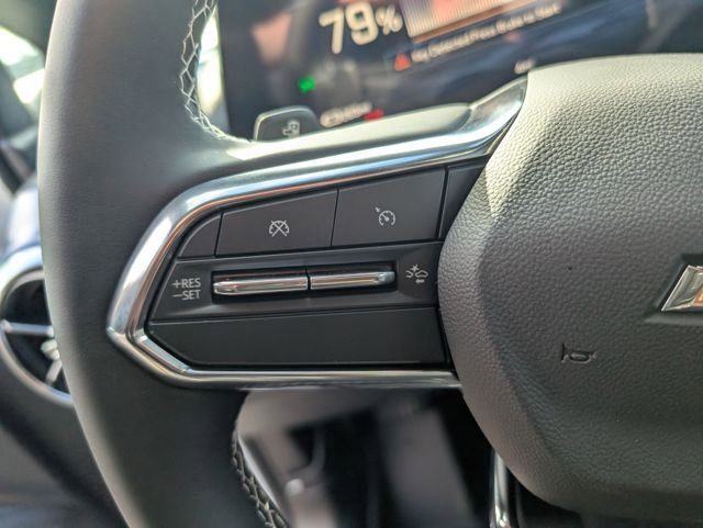 New 2026 Chevrolet Equinox EV LT image 18