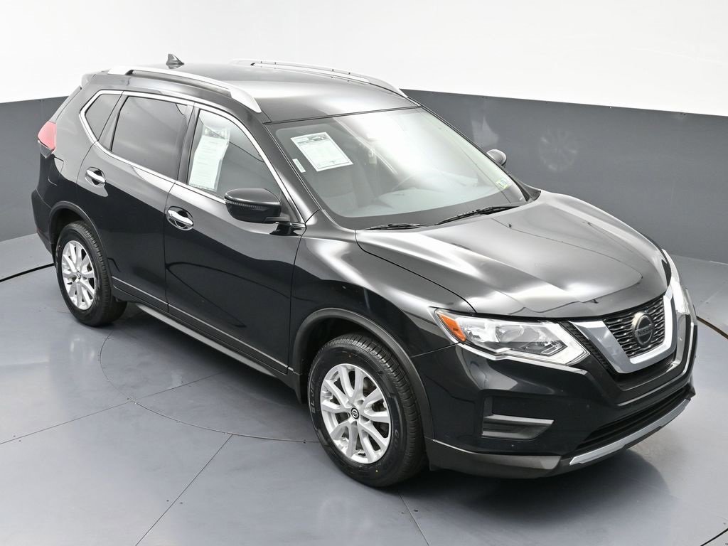 Used 2020 Nissan Rogue SV image 42