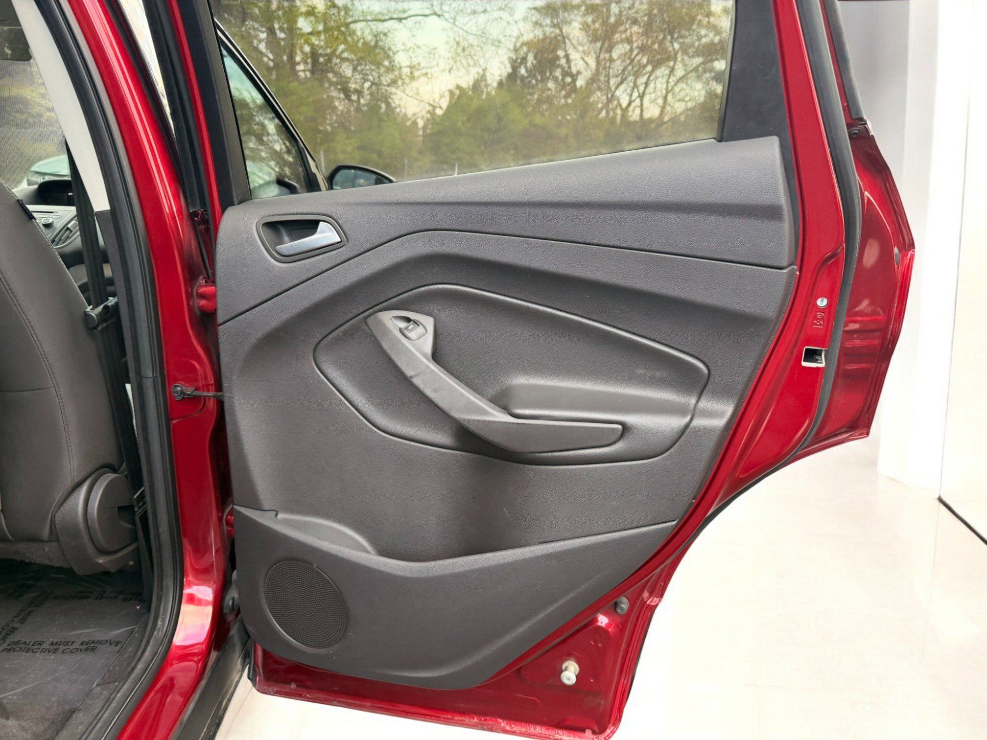 Used 2017 Ford Escape SE image 22