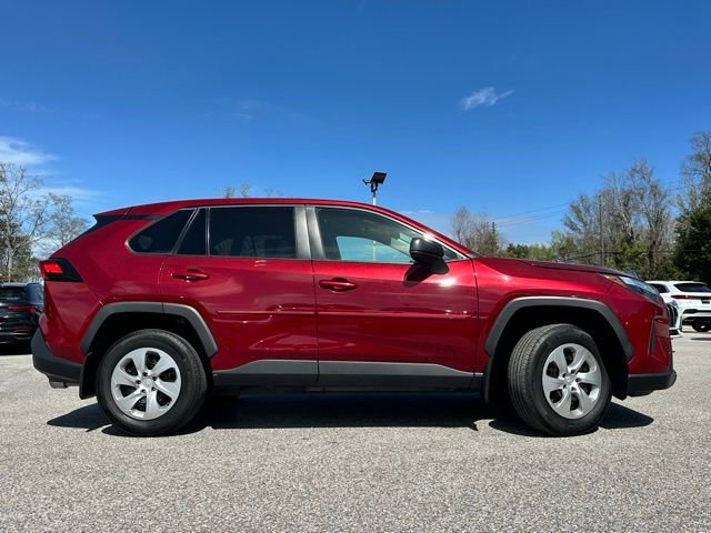 Used 2023 Toyota RAV4 LE image 5